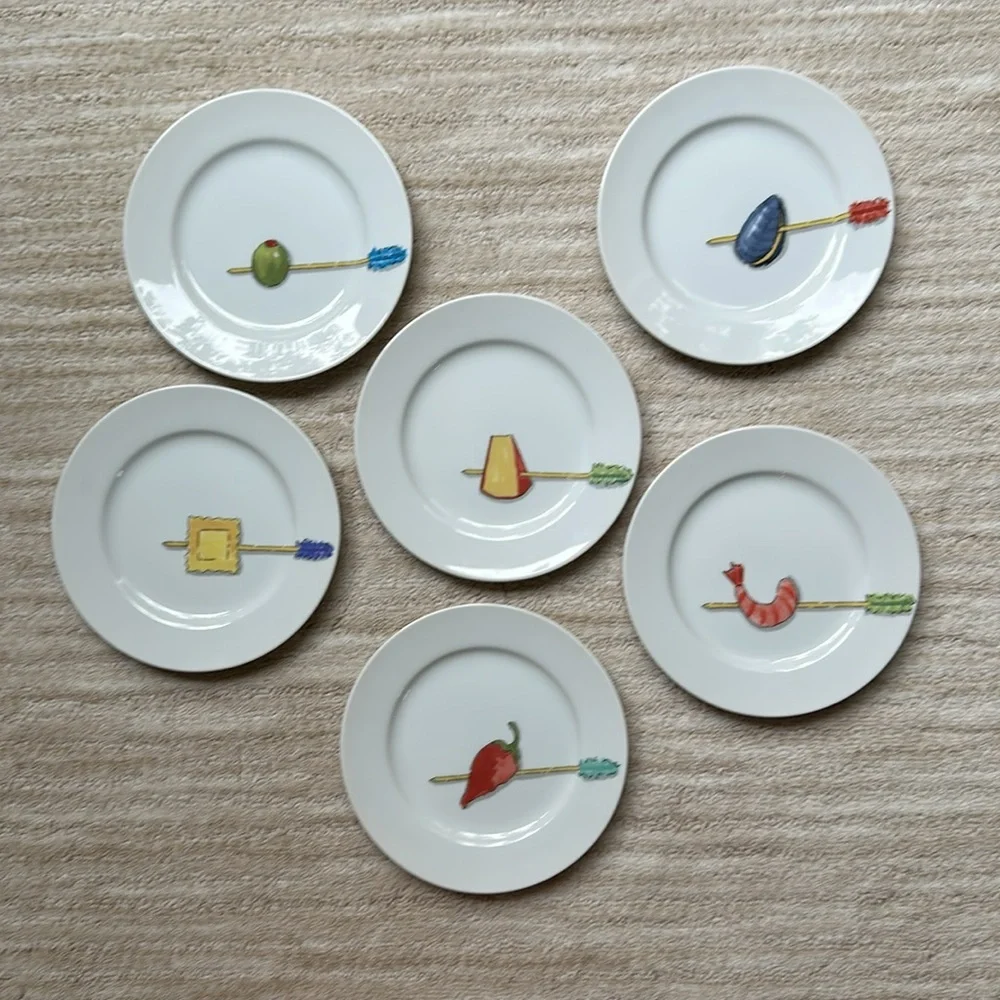 Crate & Barrel Tidbits Set of 6 Appetizer Plates 6½